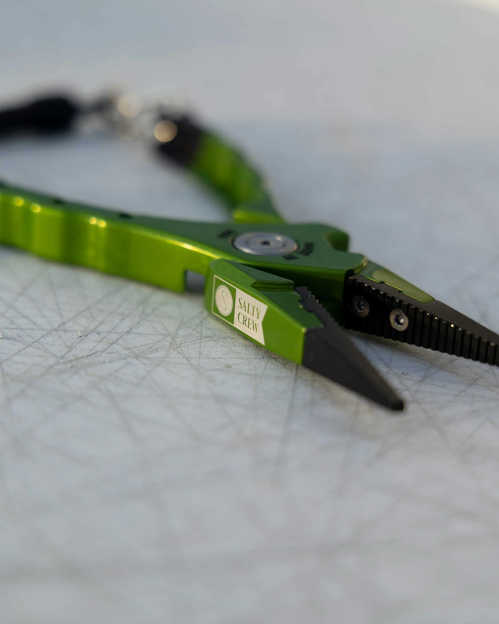 Accurate X Salty Crew 7" Plier - Green - Image 4